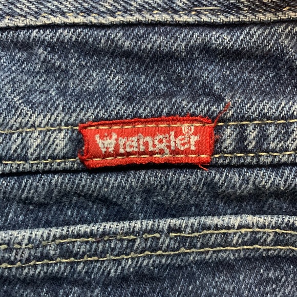 Wrangler Jean - Picture 3 of 5